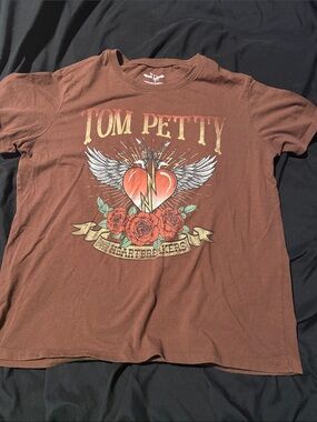 Live Nation Brown Tee with Red Heart and Rose Graphic